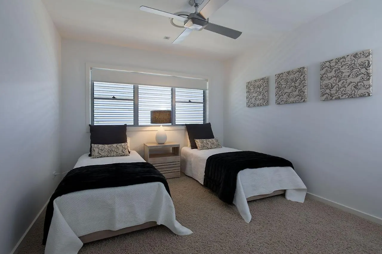 Yaroomba Beach House