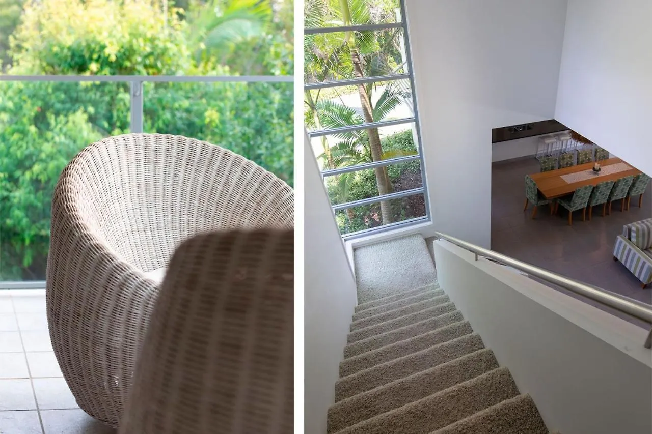 Yaroomba Beach House 0*,